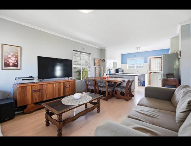 2 BEDROOM HOUSE FOR SALE IN SUNNINGDALE